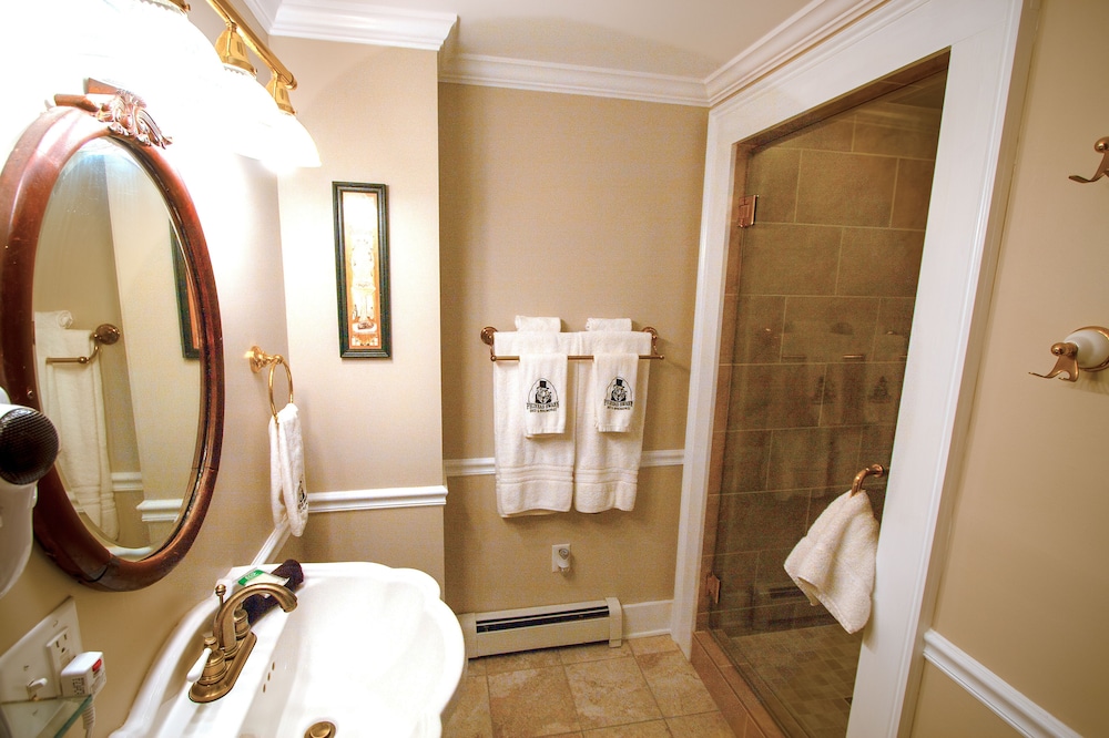 Phineas Swann Inn & Spa - photo 156