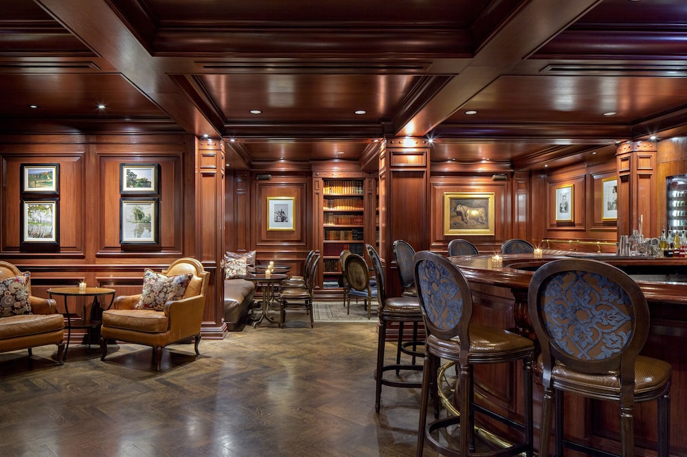 Amway Grand Plaza Curio Collection by Hilton - photo 58