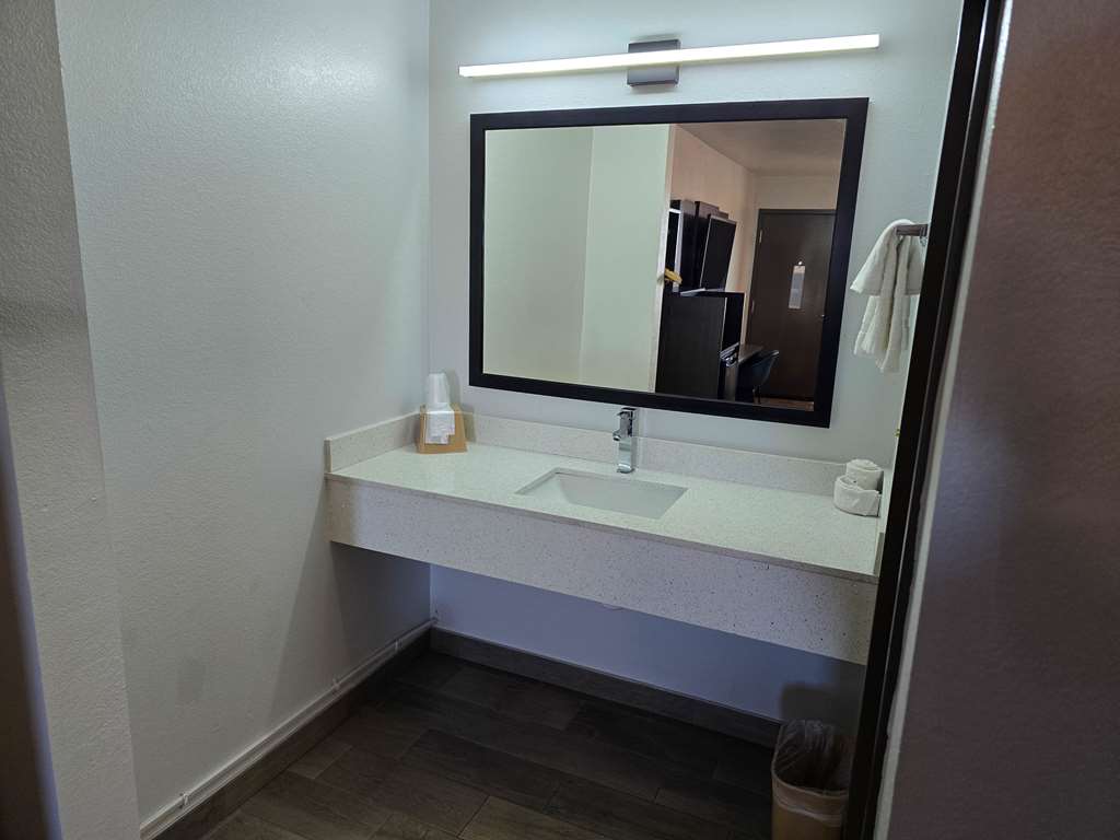 Economy Hotel Plus - photo 21