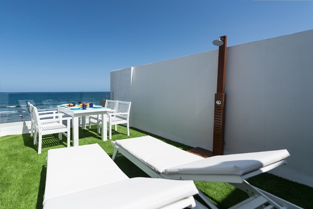 Deluxe Home Sea View And Terrace Gc52 — 4-Star Luxury Hotel in Arucas, Spain