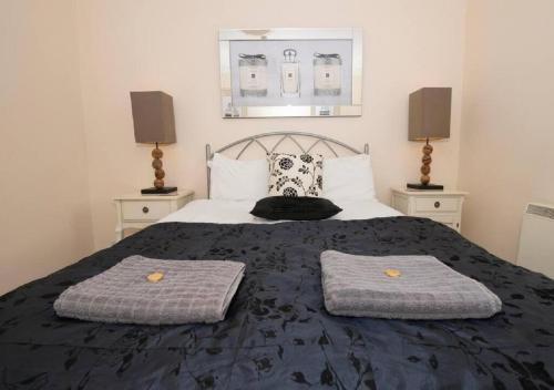 Puffin Beautifully Furnished Double Bedroom Apartment