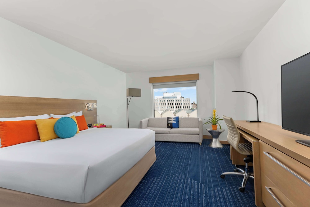 The Art Hotel Denver Curio Collection by Hilton - photo 29