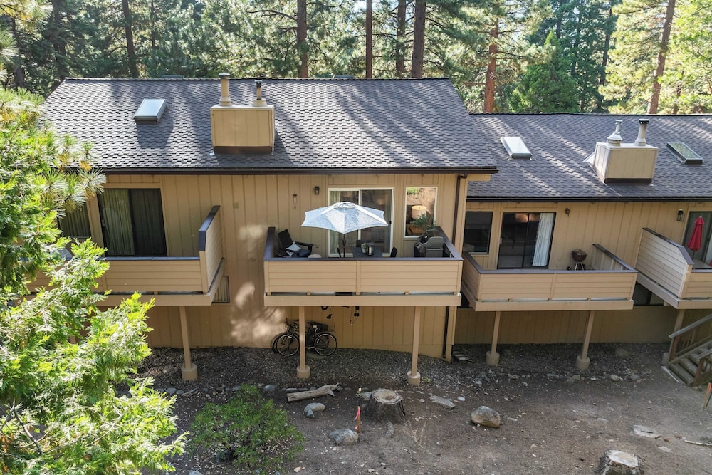 Tahoe Dreamin by Avantstay Central Location - photo 30