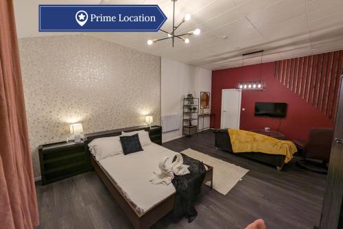 Cozy 1 Bed Apartment with Kitchen in Town — 4-Star Luxury Hotel in Bury, United Kingdom