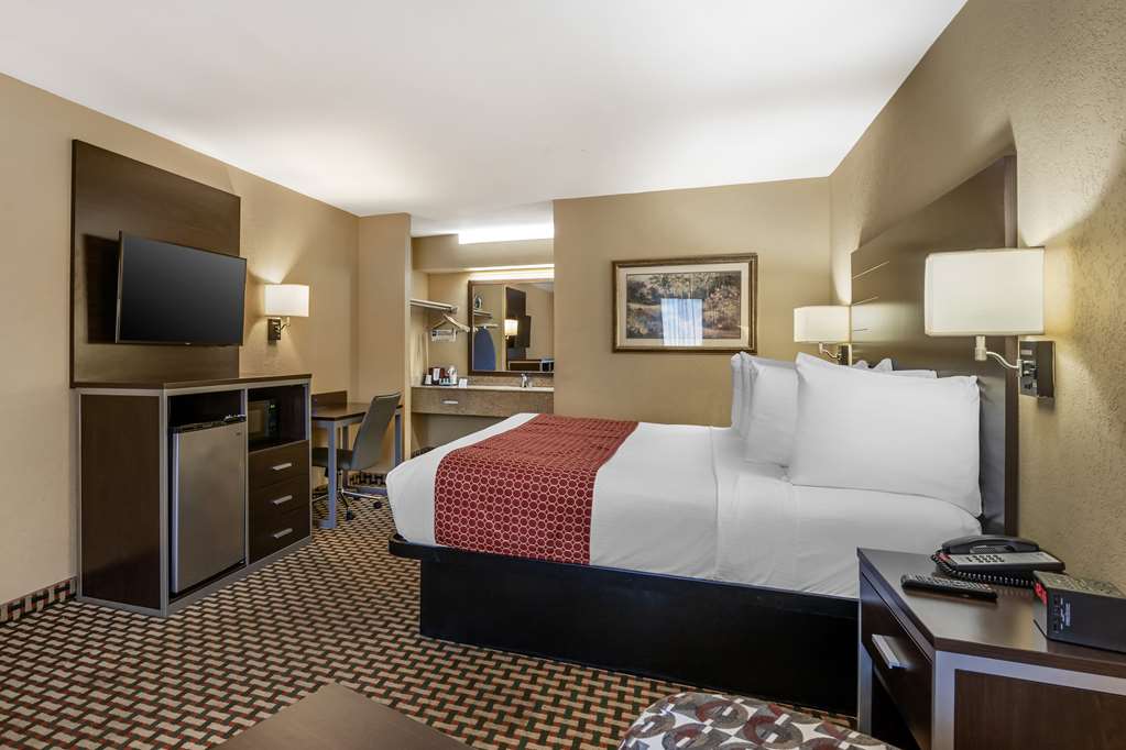 Best Western Bradford Inn - photo 18