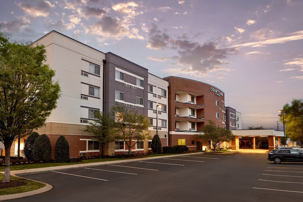 Courtyard by Marriott Nashville Goodlettsville in Goodlettsville, United States