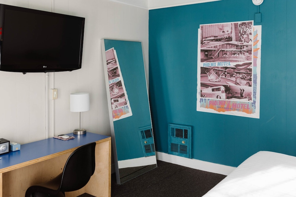 The Phoenix Hotel - photo 46