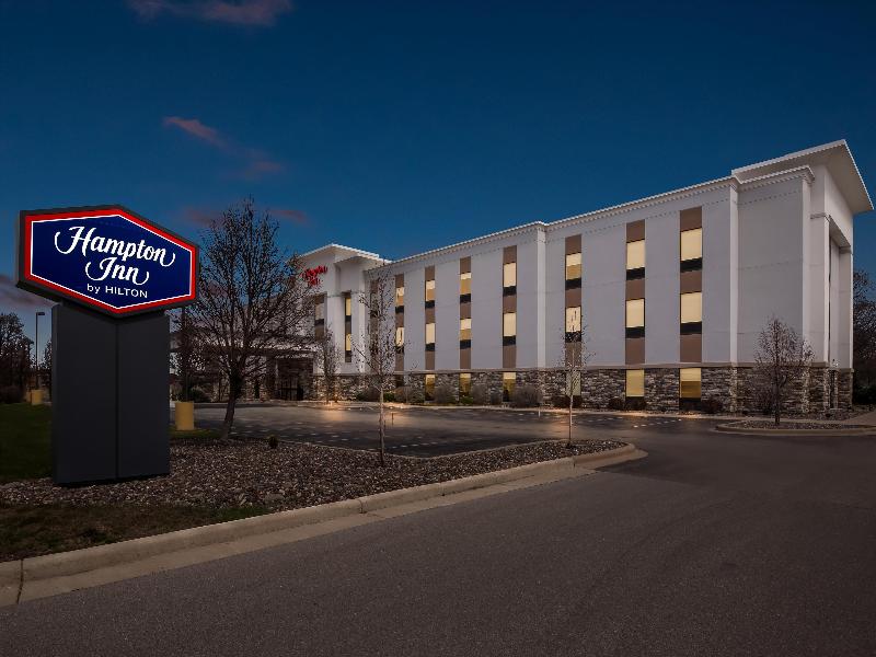 Hampton Inn Fond du Lac - photo 13