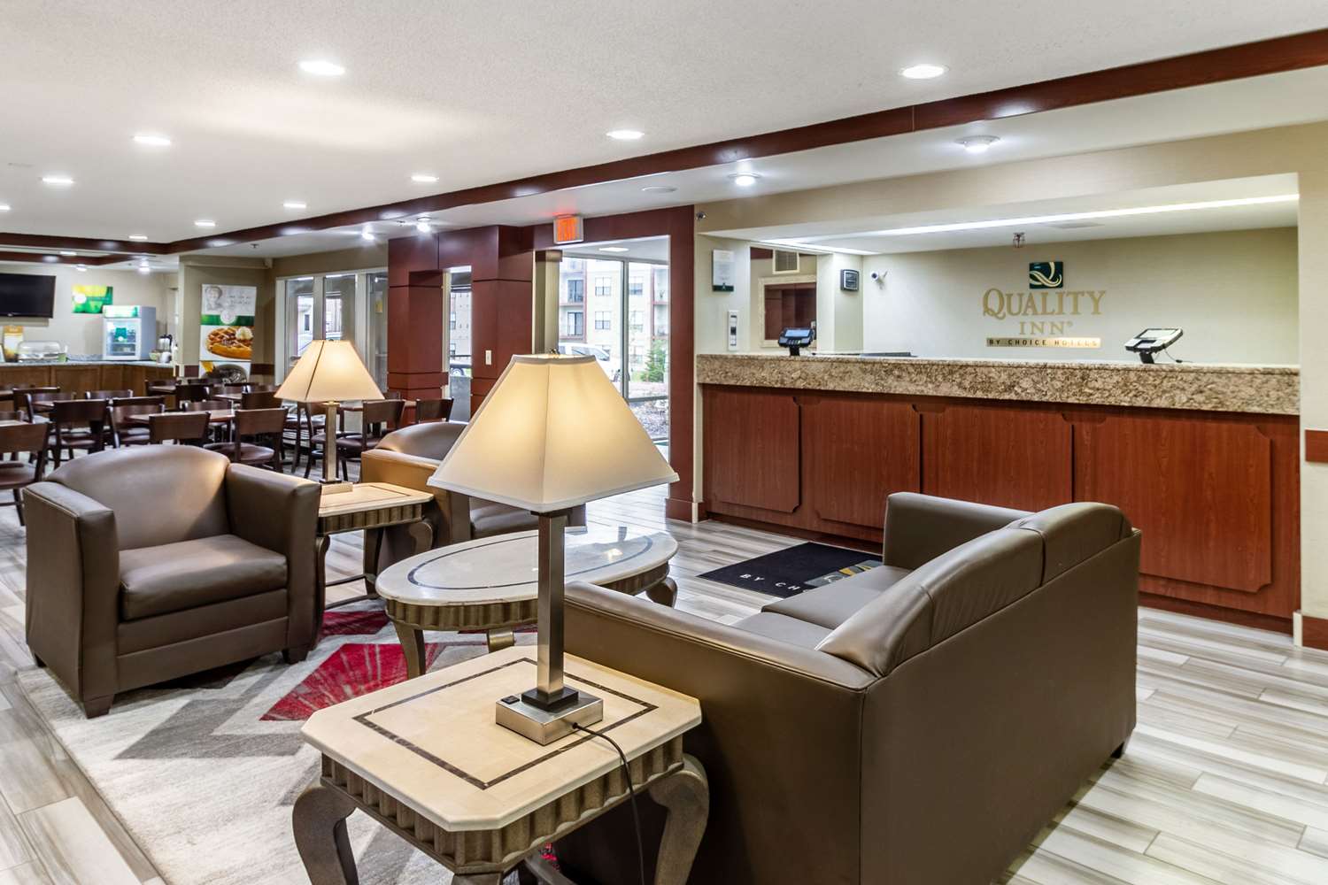 Quality Inn Milwaukee Brookfield - photo 20