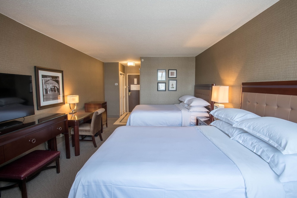 Sheraton Harrisburg Hershey Hotel - photo 7