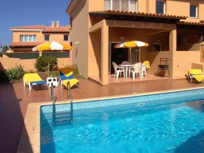 Villas Las Margaritas — 4-Star Luxury Hotel in Corralejo, Spain