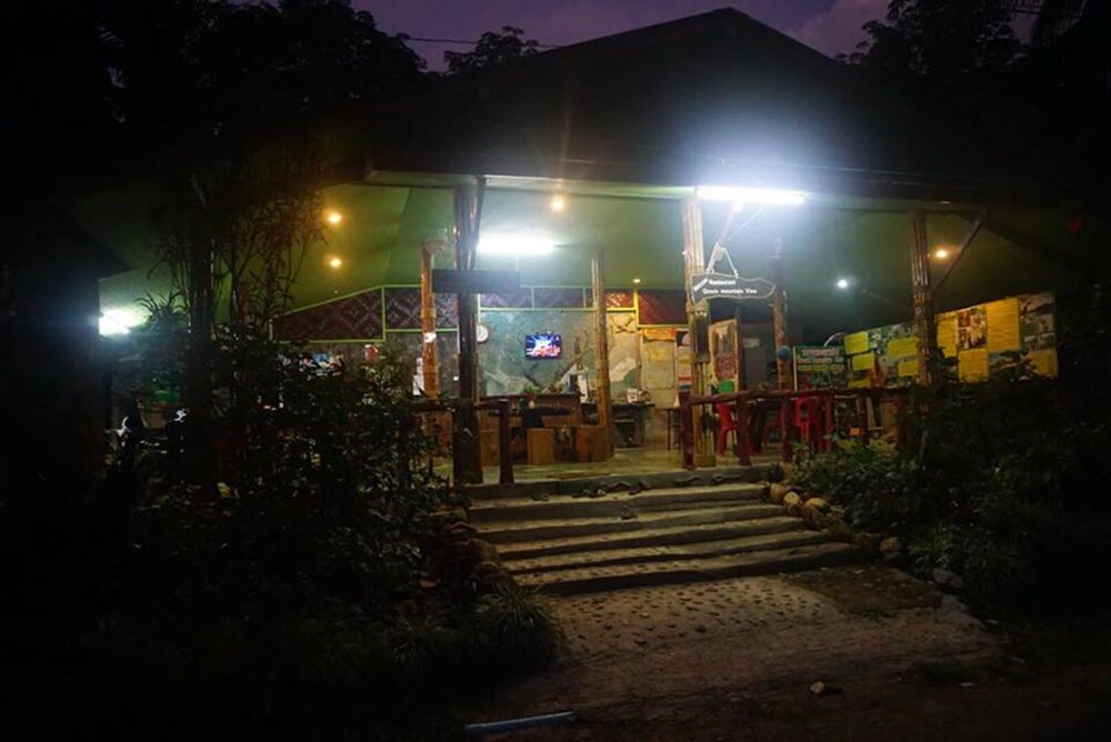 Khao Sok Green Mountain View in Phanom, Thailand