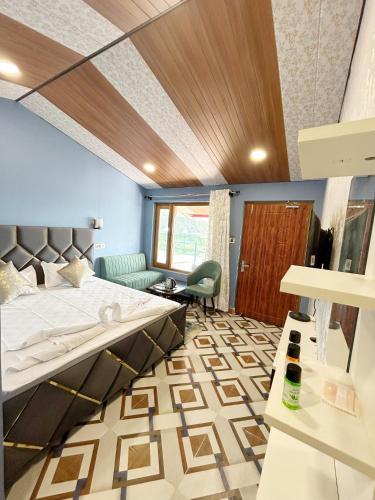 HillTop Den - last minute hotel in Naini Tal