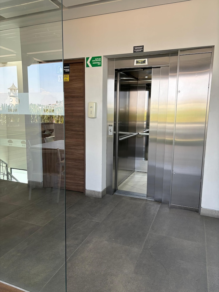 Elevator