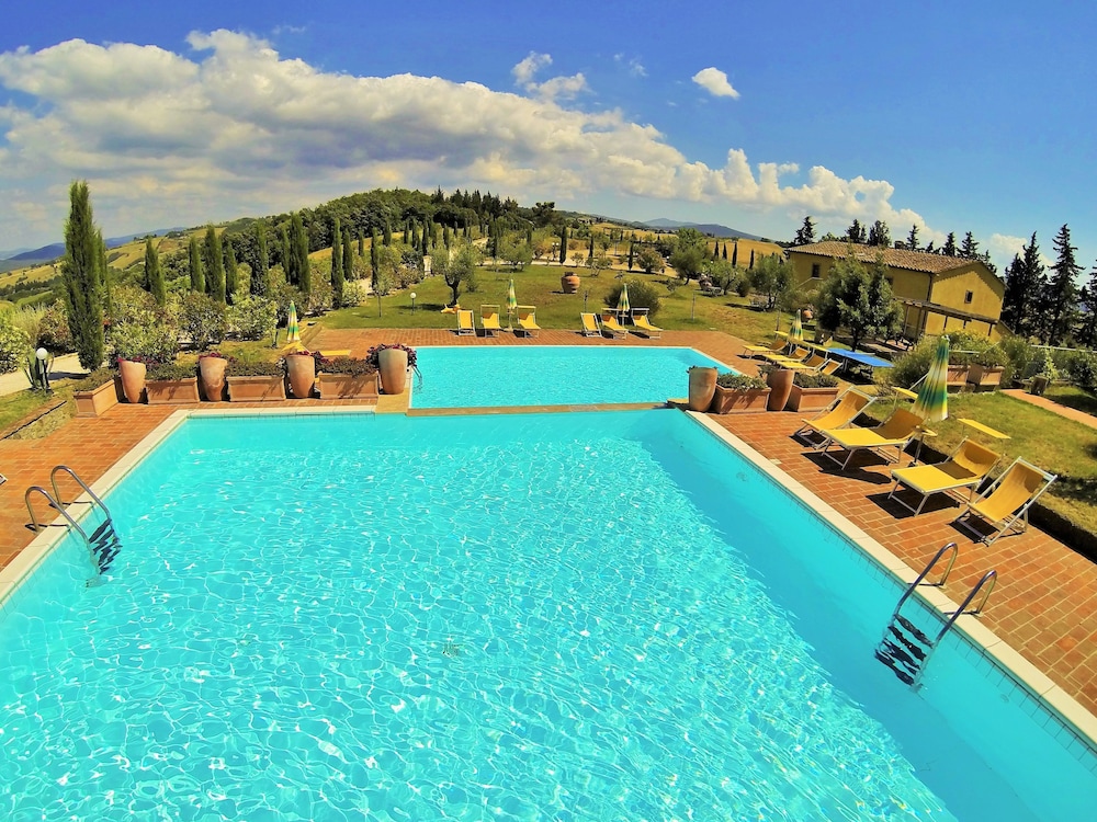Relais Poggio Al Vento — Pomarance