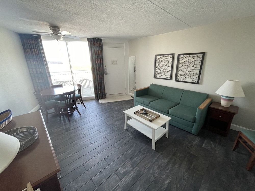 Nassau Inn - photo 26