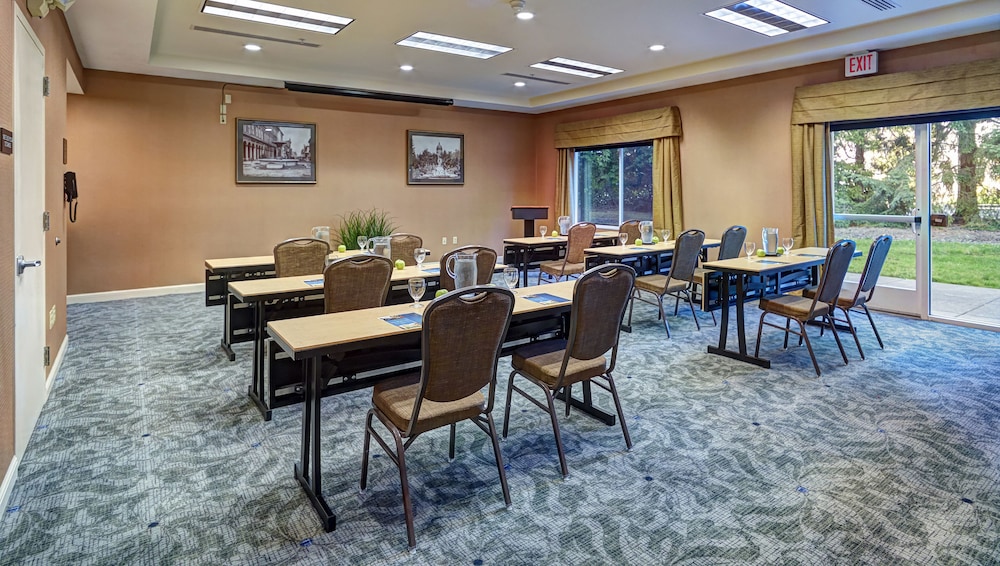 Hilton Garden Inn Portland Beaverton - photo 44