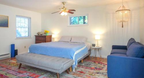 Summit Sanctuary Redwoods Fire Table BBQ Grill Fast WiFi Dog Friendly - photo 8