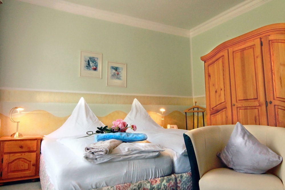 Hotel Weingärtner — Bad Wildbad — photo 4