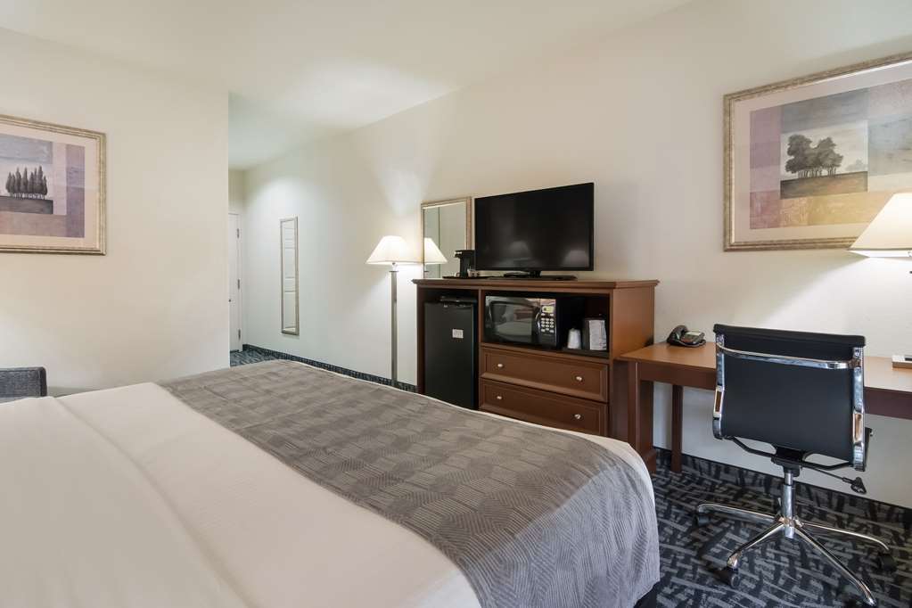 Best Western Comanche Inn - photo 11