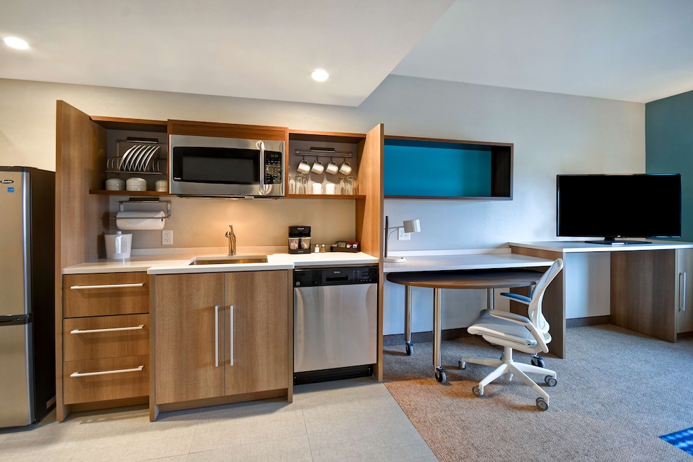 Home2 Suites by Hilton Bowling Green - photo 8