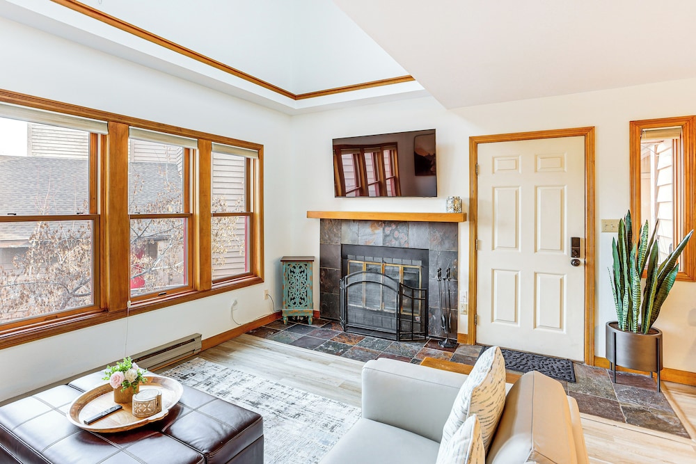 2 Mi to Dtwn Durango: Family Resort Retreat in Durango, United States