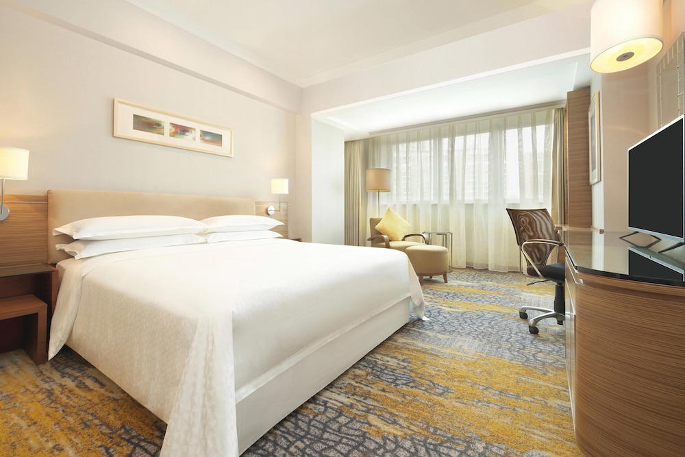 Four Points by Sheraton Shanghai Pudong — 4-Star Luxury Hotel in Shanghai, People's Republic of China