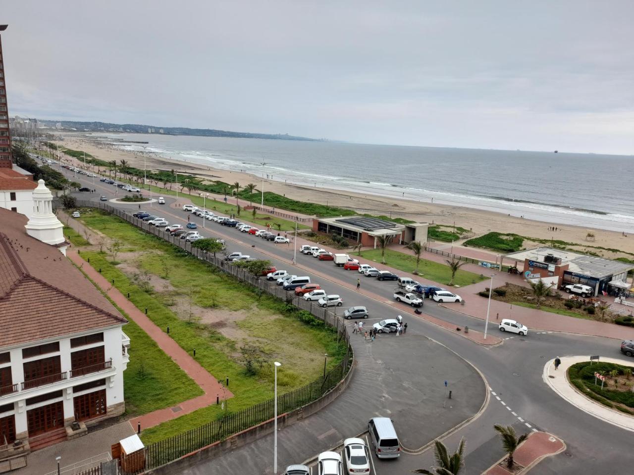 Tenbury Beach Apartment — 4-Star Luxury Hotel in Durban, South Africa