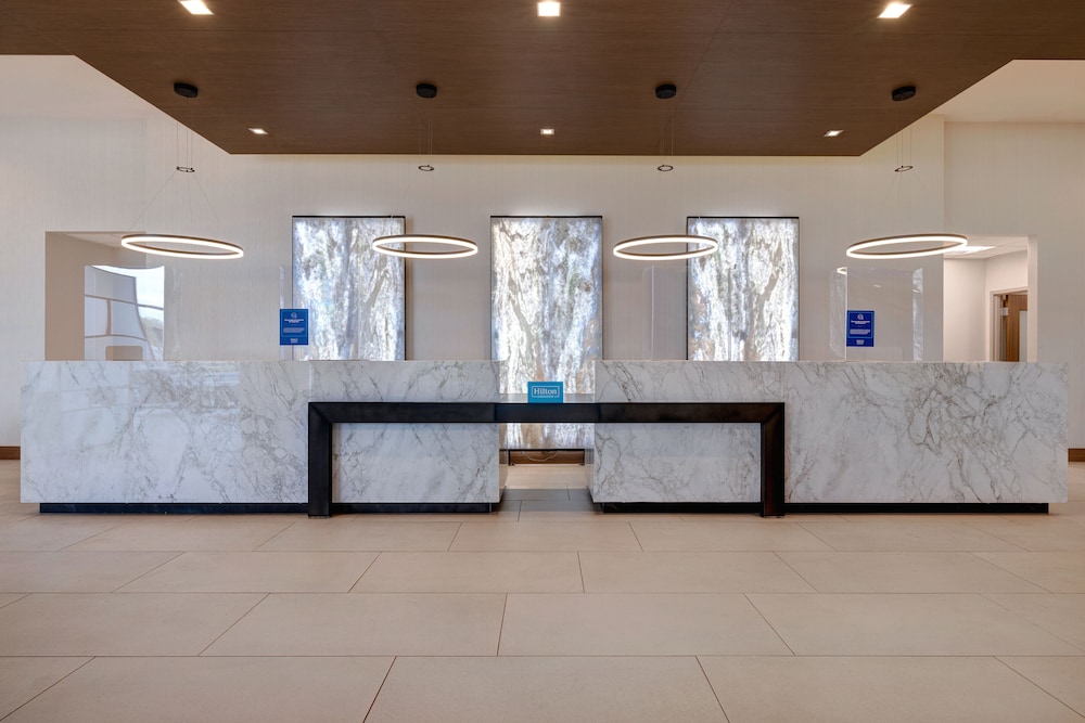 Home2Suites by Hilton Anaheim Resort - photo 6