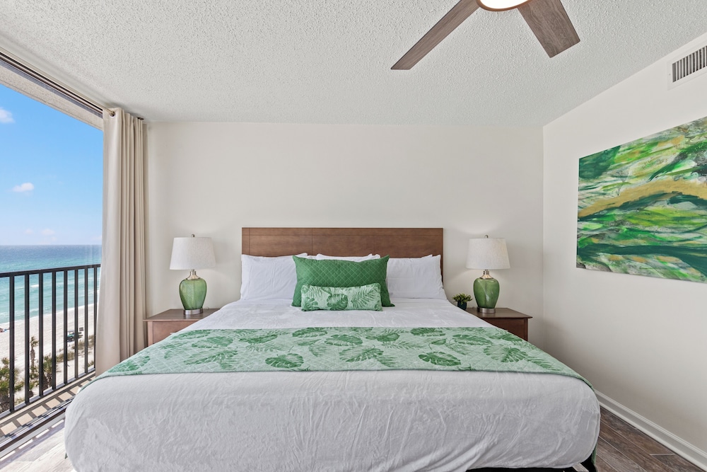 Sandpiper Beacon Beach Resort - photo 24