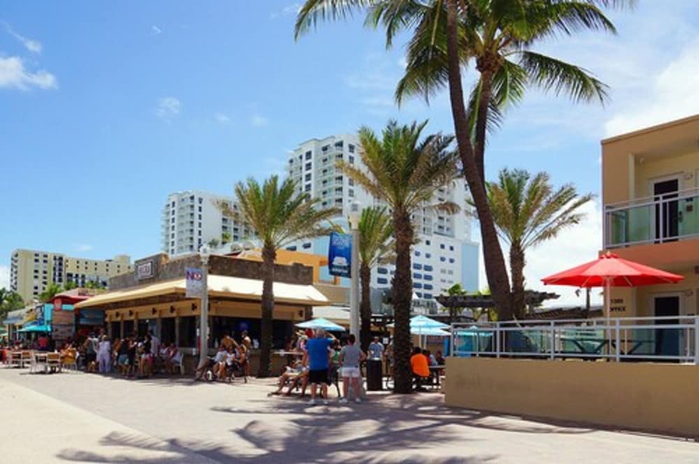 The Diane Oceanfront Suites - photo 27