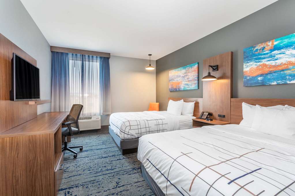 La Quinta Inn & Suites by Wyndham Limon - photo 21