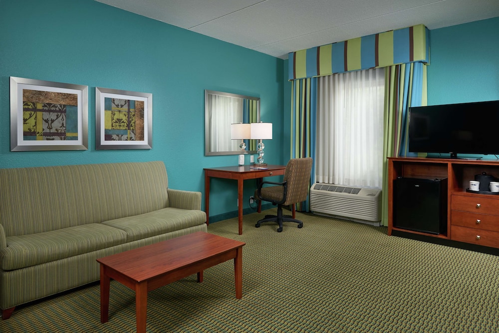 Hampton Inn Bermuda Run Winston Salem - photo 10