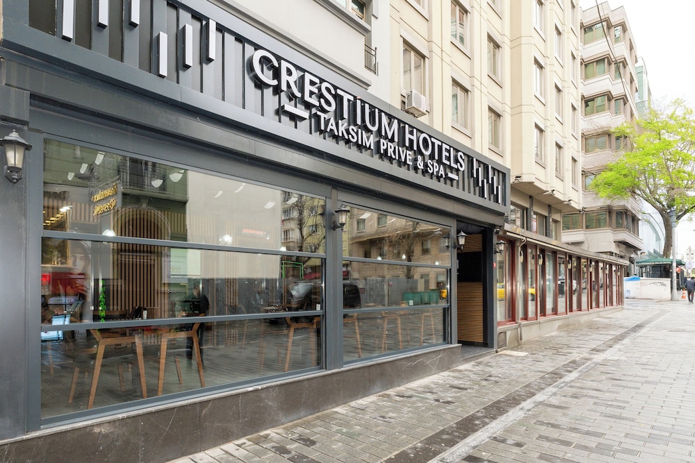 Crestium Taksim Prive & Spa — 4-Star Luxury Hotel in Istanbul, Turkey