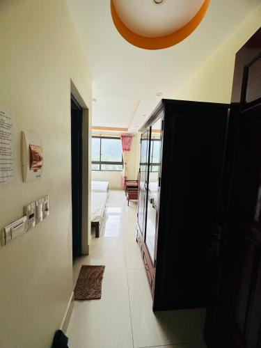 Khách Sạn Nhà Hàng So Oanh — hotel in Thi Tran Trung Khanh
