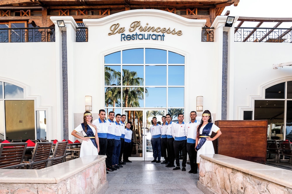 מזון ומשקאות