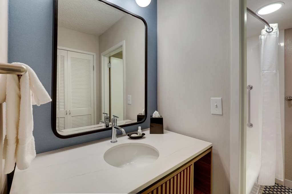 Sonesta Select Scottsdale at Mayo Clinic Campus - photo 25