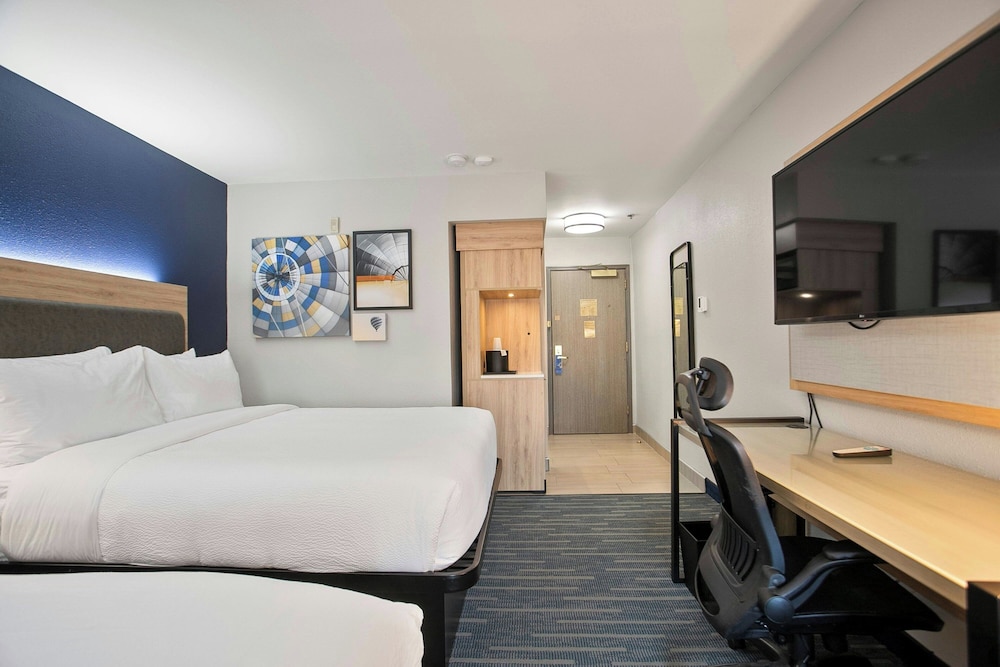 City Express by Marriott Duluth - photo 20