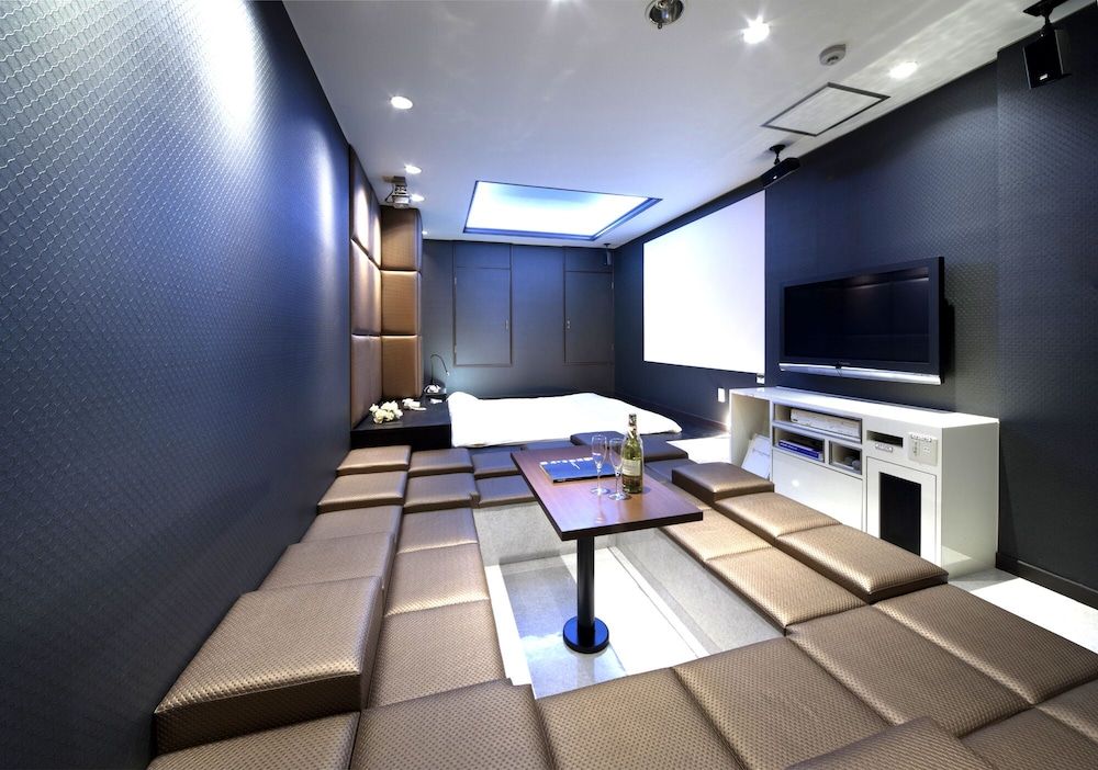 Hotel K’s Dandy A Trip to the Town of Provence Adults Only in Okazaki, Japan