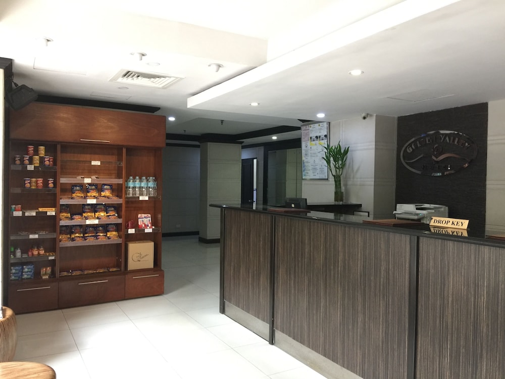 Golden Valley Hotel — Cebu City — photo 4