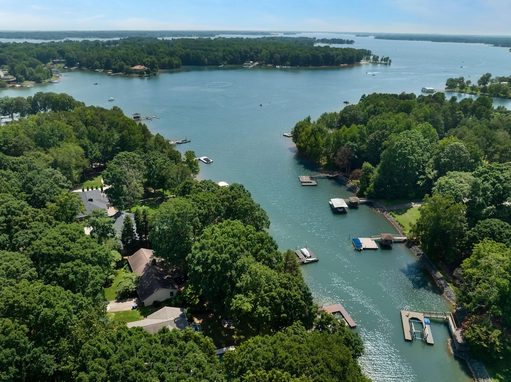 Queens Cove - photo 50