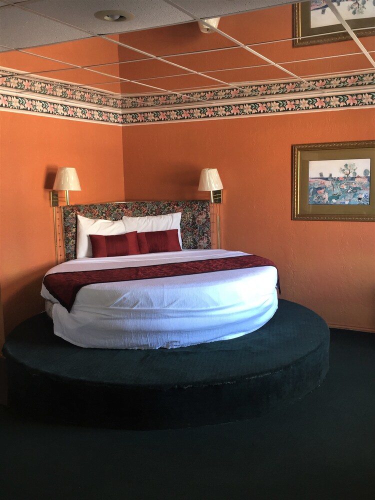 Economy Inn Lawton - photo 2