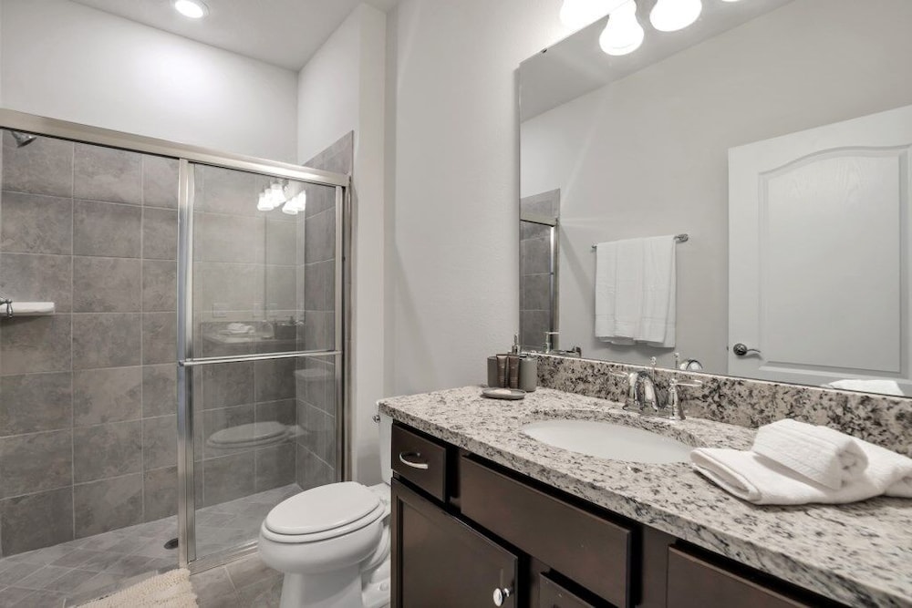 Brand New Home In Top Rated Resort Solterra 5 Bedroom Townhouse by Redawning - photo 35