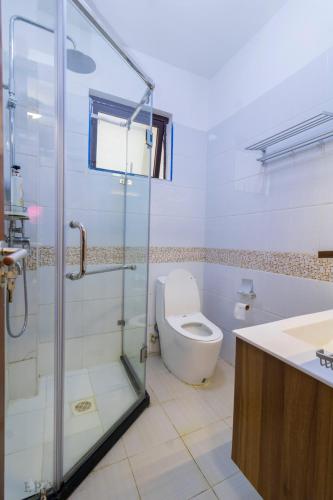 Executive Classy Apartment With Private Parking Space Children Playing Ground Swimming Pool Mordern Equipped Gym And Unbeatable City Views