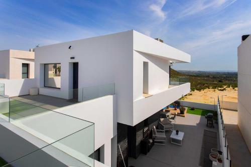 CH Villa Skyline La Marquesa Golf — 4-Star Luxury Hotel in Rojales, Spain