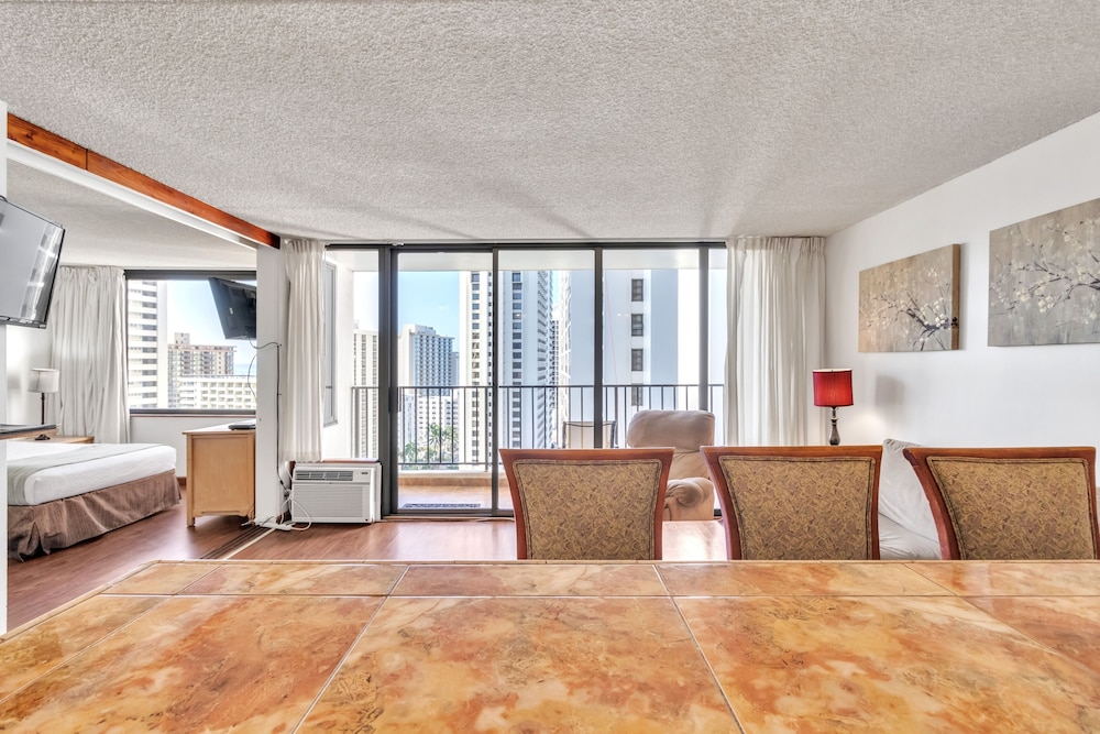 Waikiki Banyan Condo Located One Block From Waikiki Beach by Koko Resort Vacation Rentals - photo 174