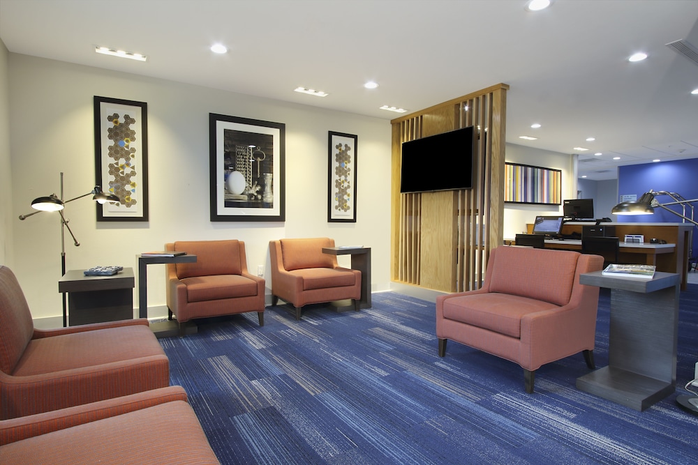 Holiday Inn Express & Suites Lake Charles South Casino Area by IHG - photo 115