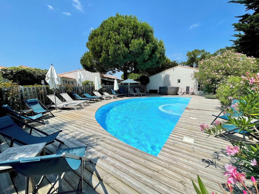 La Villa Hôtel Bien Être — 4-Star Luxury Hotel in Le Bois-Plage-En-Re, France
