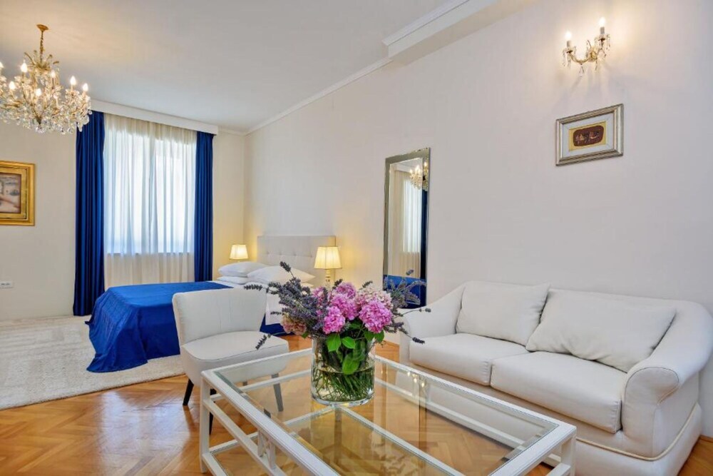 Luxury Rooms Jagoda Palace - last minute hotel in Split