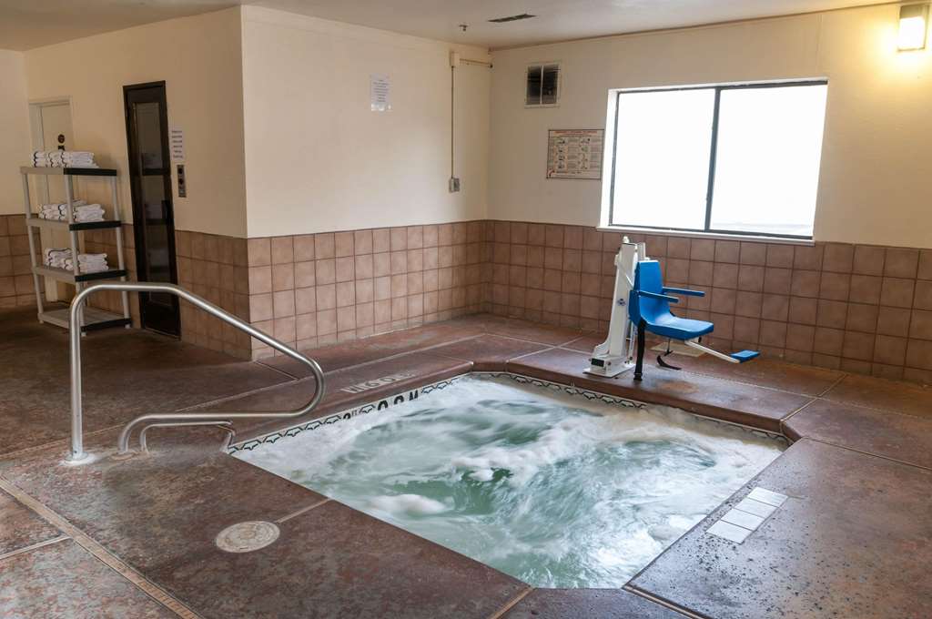 Quality Suites Albuquerque Airport - photo 40